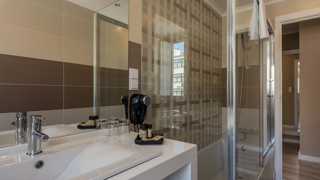 Photo of Bathroom in Sao Jorge de Arroios