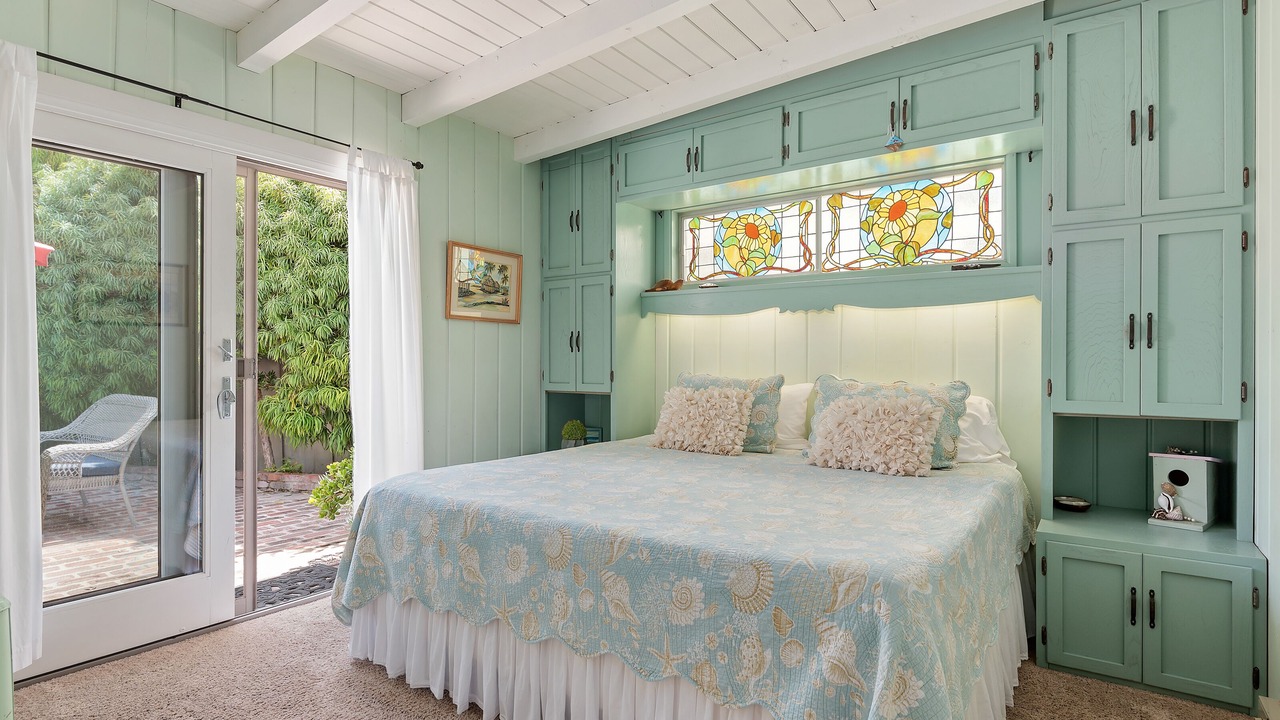 Photo of Bedroom in Carpinteria