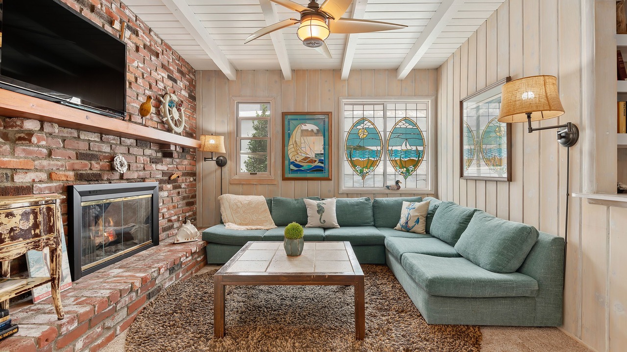 Photo of Livingroom in Carpinteria