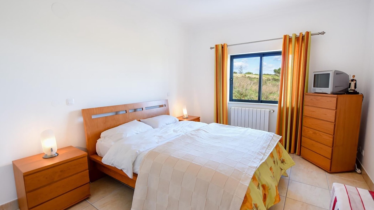 Photo of Bedroom in Albardeira