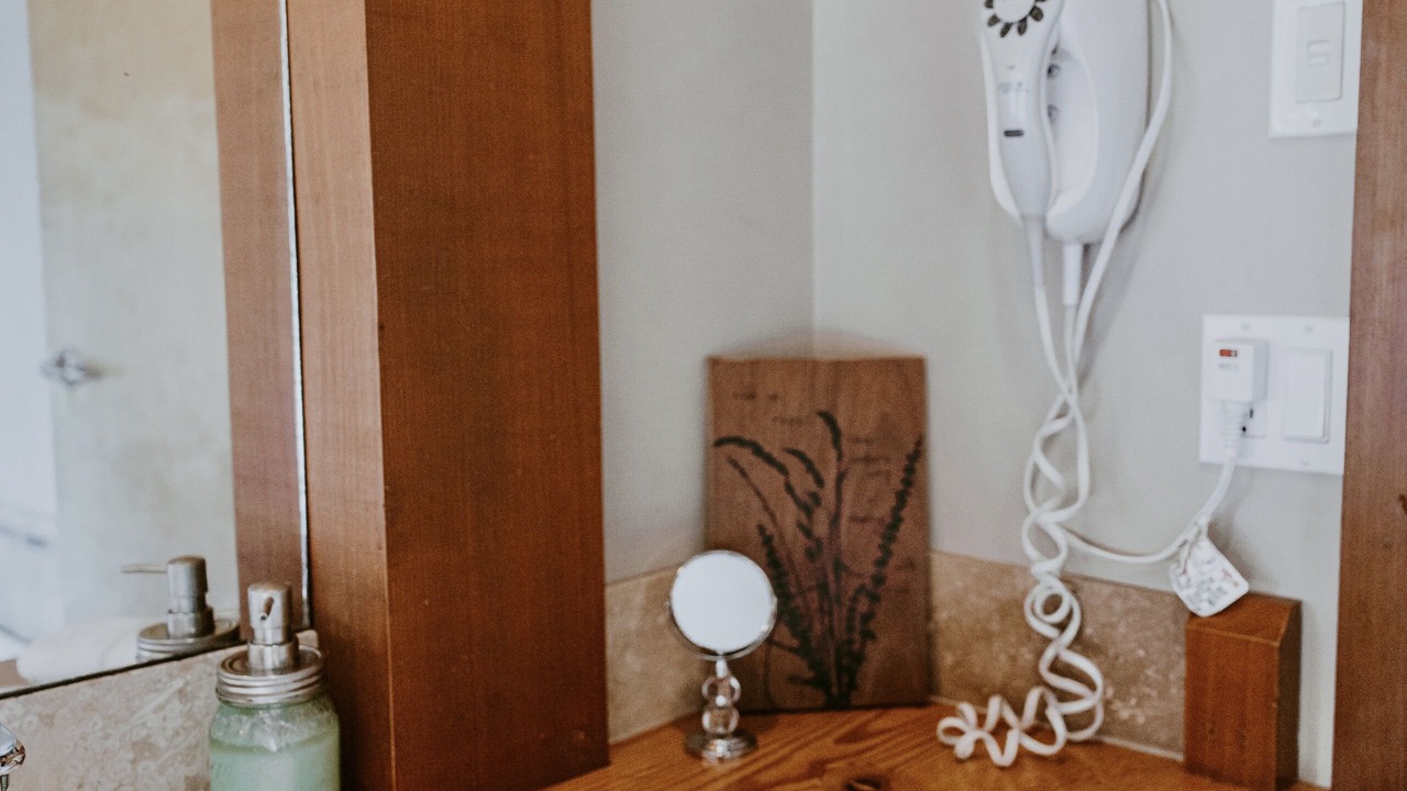 Photo of Bathroom in Ucluelet