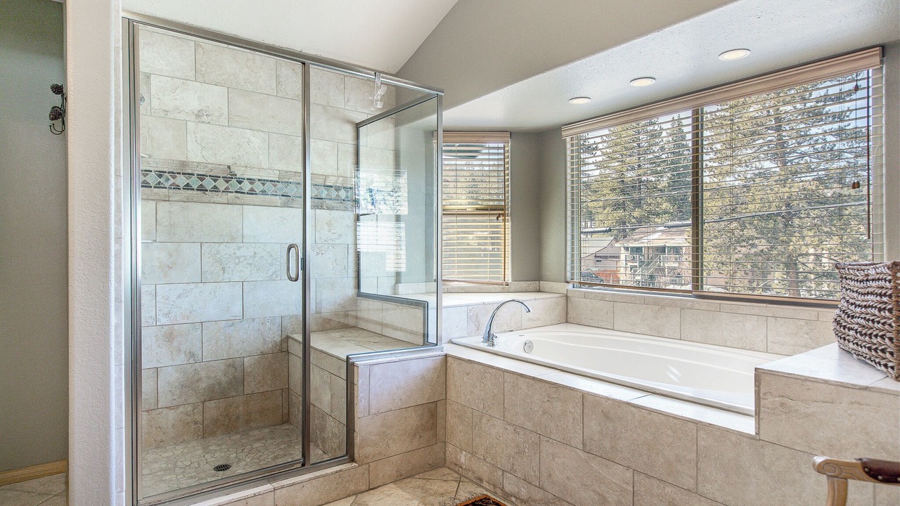 Photo of Bathroom in Boulder Bay