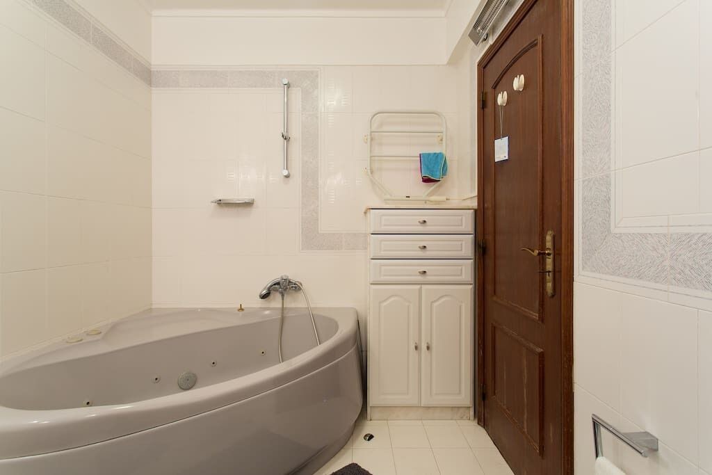 Photo of Bathroom in Oeiras