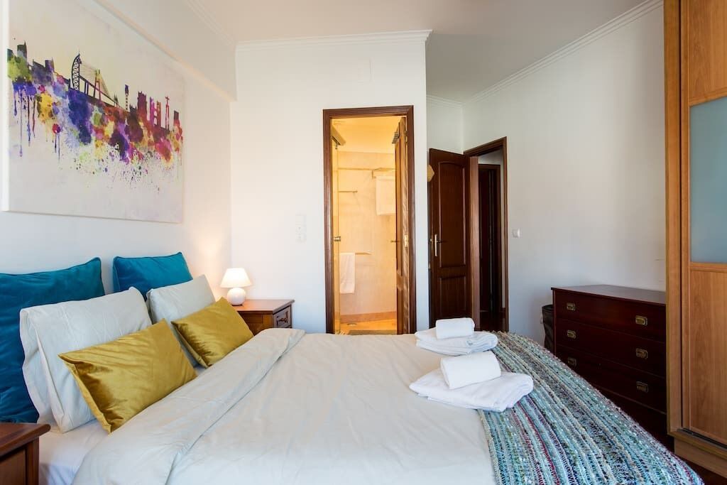 Photo of Bedroom in Oeiras