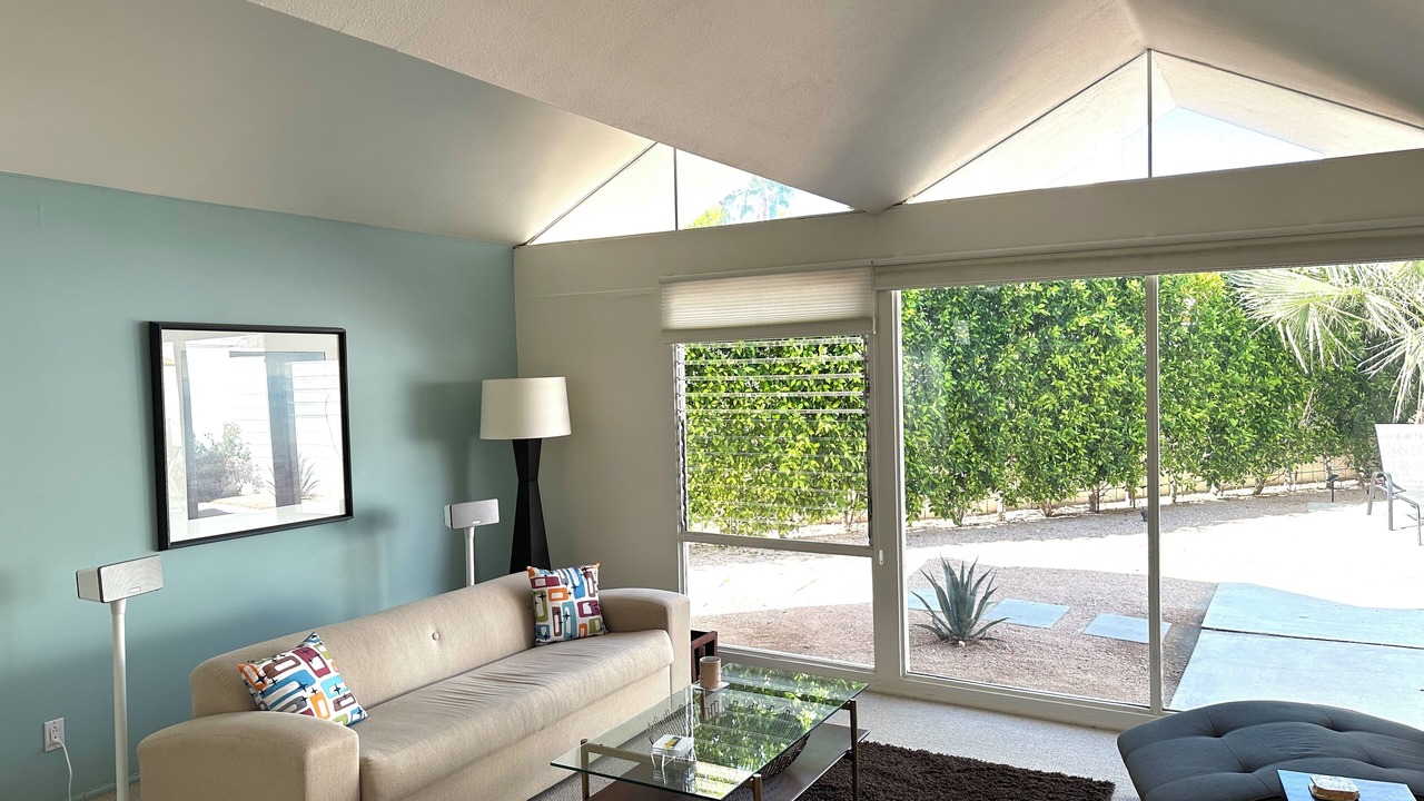 Photo of Livingroom in Araby Commons