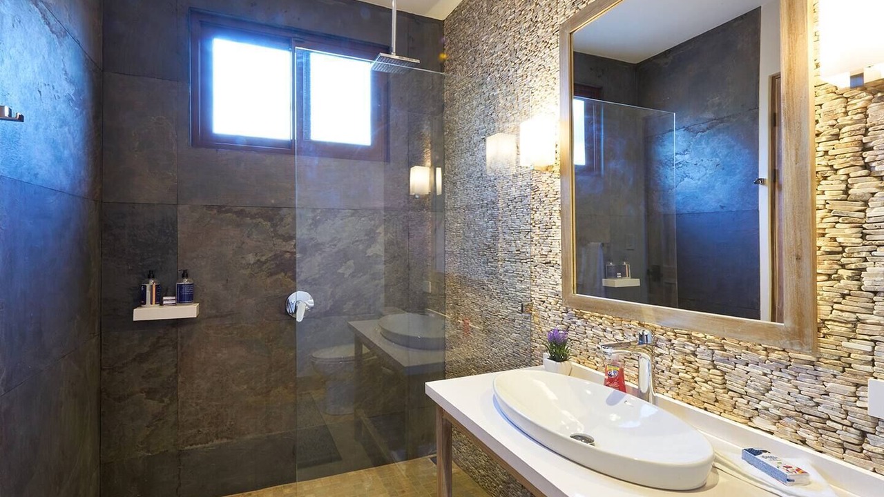 Photo of Bathroom in Playa Langosta