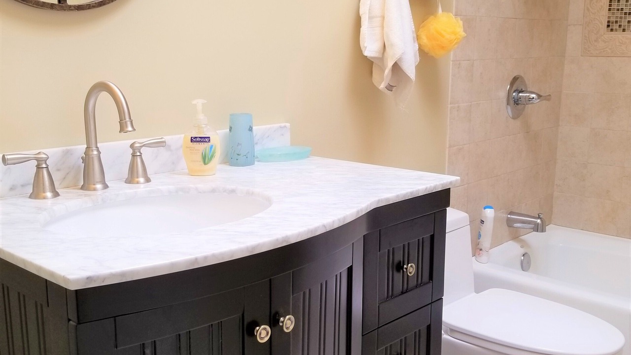 Photo of Bathroom in St. Helena