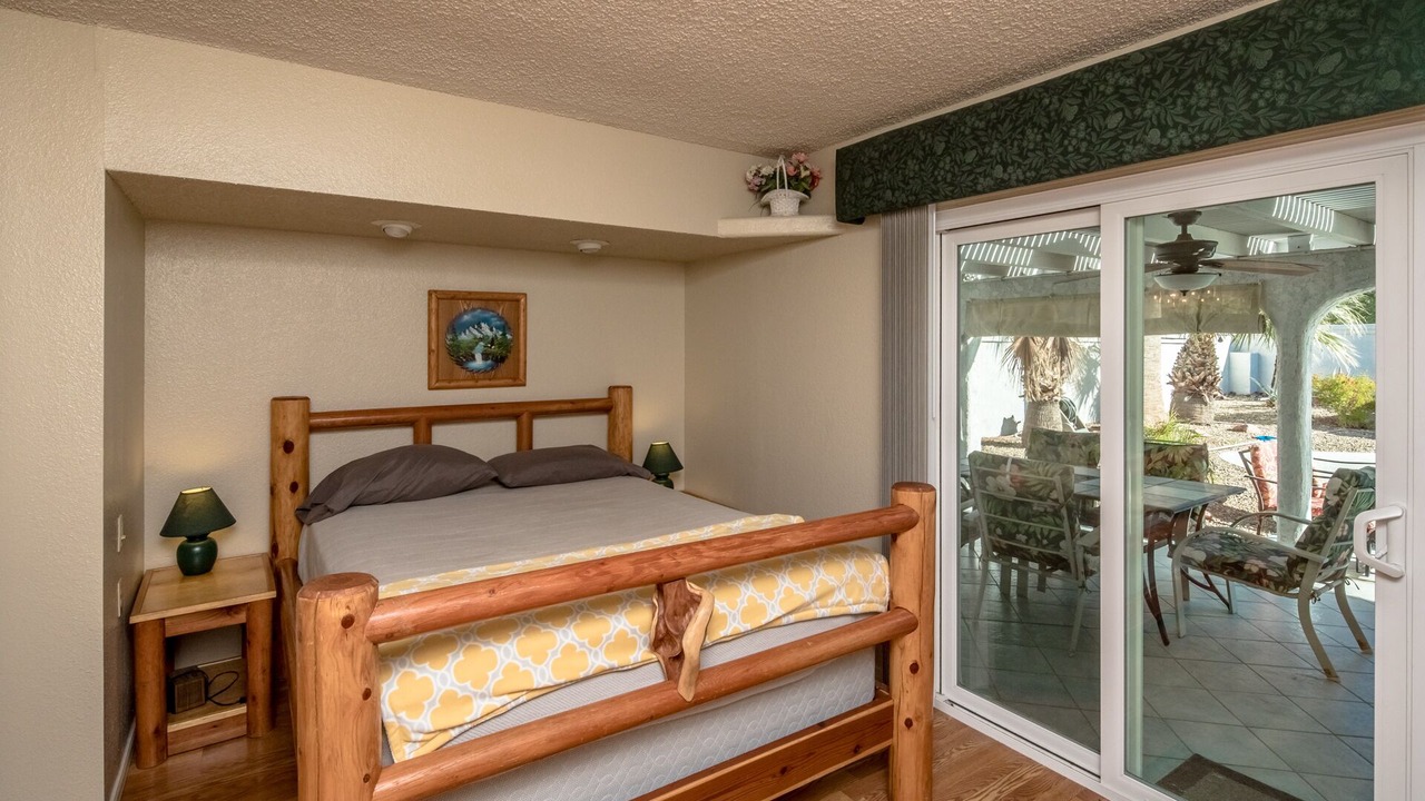 Photo of Bedroom in Lake Havasu City