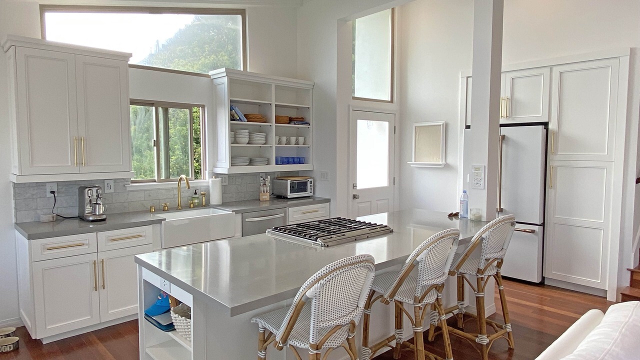 Photo of Kitchen in Western Malibu