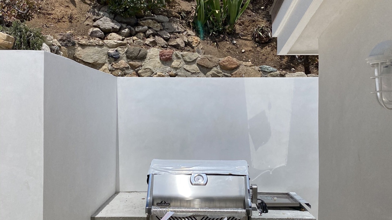 Photo of Patio Balcony in Western Malibu