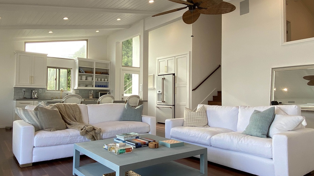 Photo of Livingroom in Western Malibu