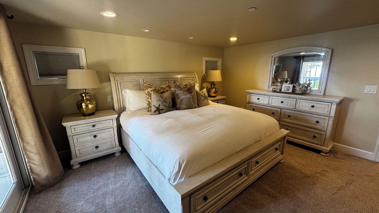 Photo of Bedroom in Avila Beach