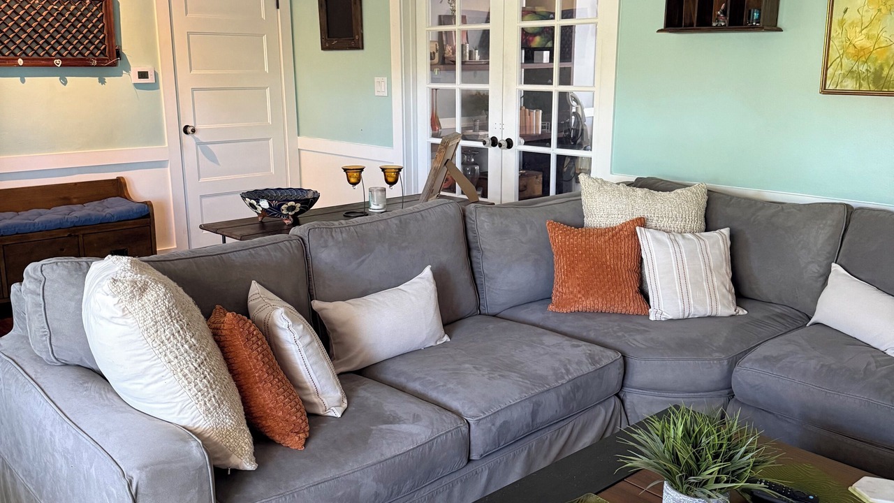 Photo of Livingroom in North Hollywood