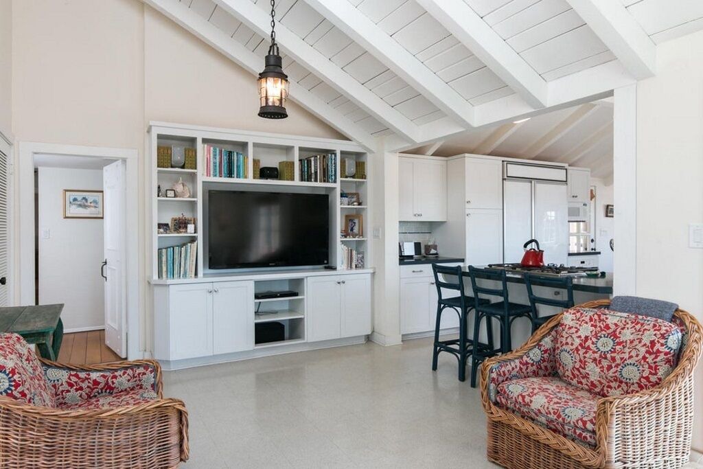 Photo of Livingroom in Carpinteria