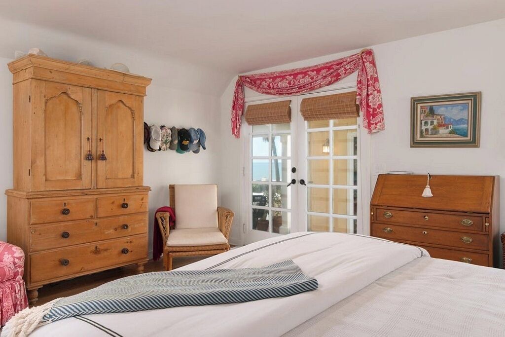 Photo of Bedroom in Carpinteria