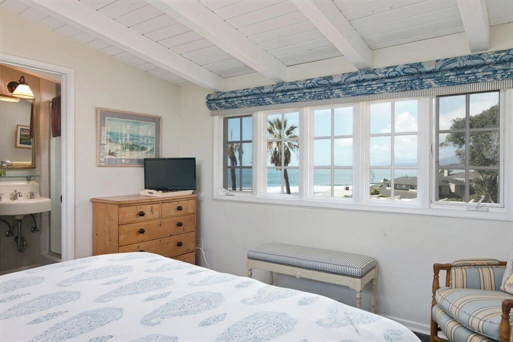 Photo of Bedroom in Carpinteria