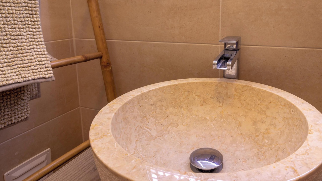 Photo of Bathroom in Ferragudo