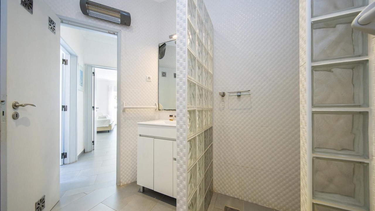 Photo of Bathroom in Praia da Luz