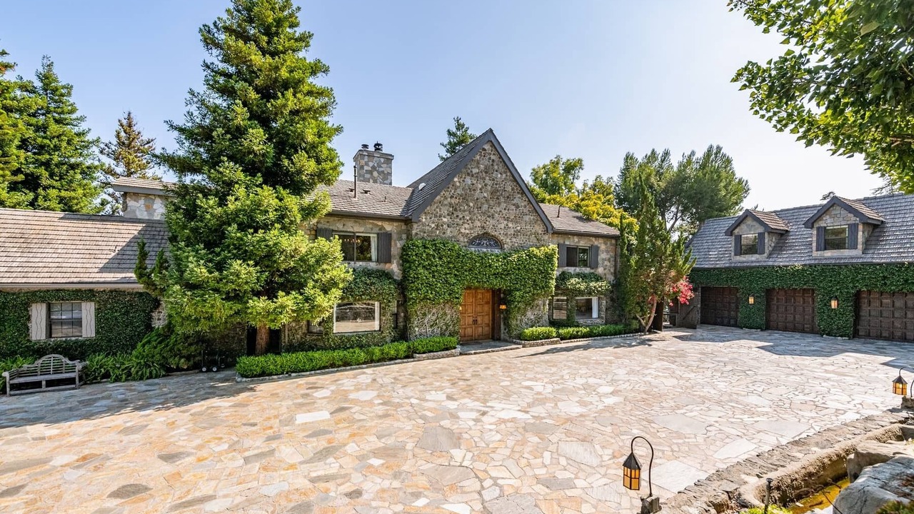 Photo of Outdoor in Central Malibu