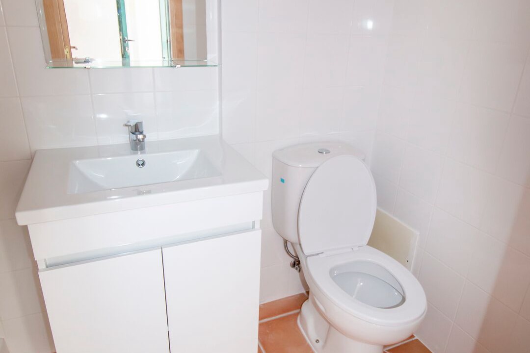 Photo of Bathroom in Retur