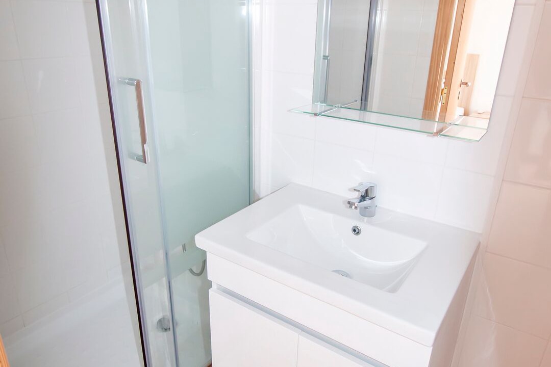 Photo of Bathroom in Retur