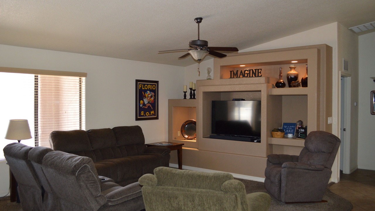 Photo of Livingroom in Lake Havasu City