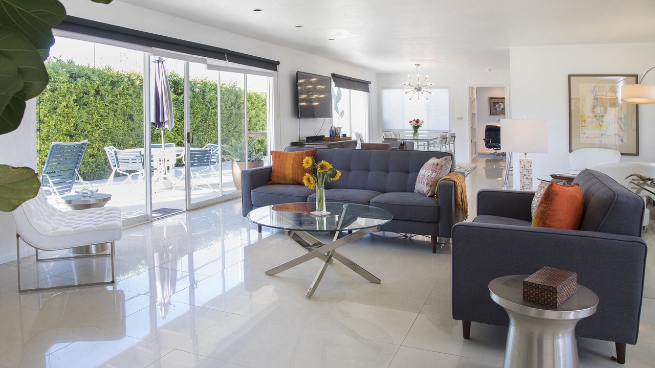 Photo of Livingroom in Araby Commons
