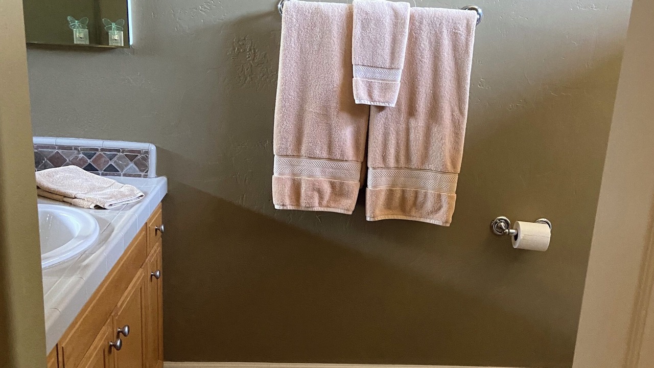 Photo of Bathroom in Callender