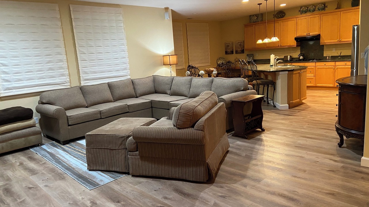 Photo of Livingroom in Callender
