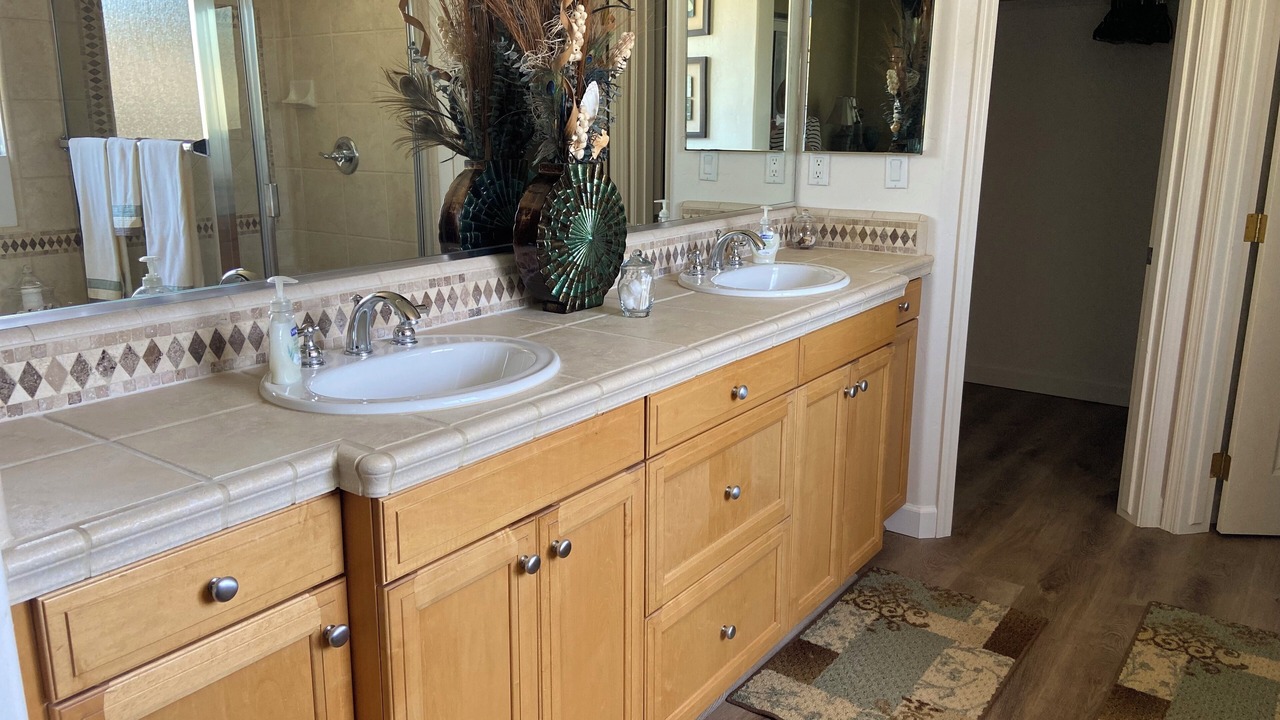 Photo of Bathroom in Callender