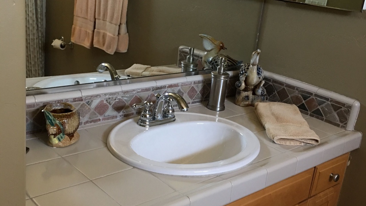 Photo of Bathroom in Callender
