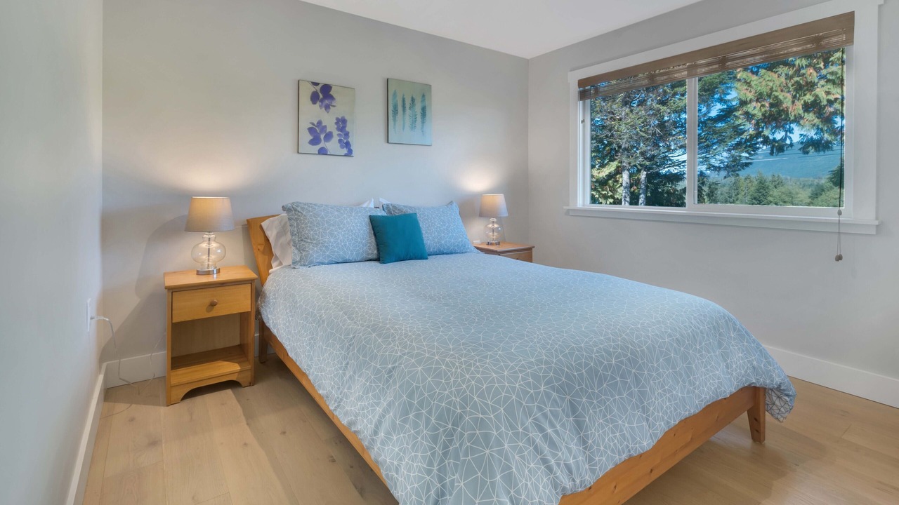 Photo of Bedroom in Ucluelet