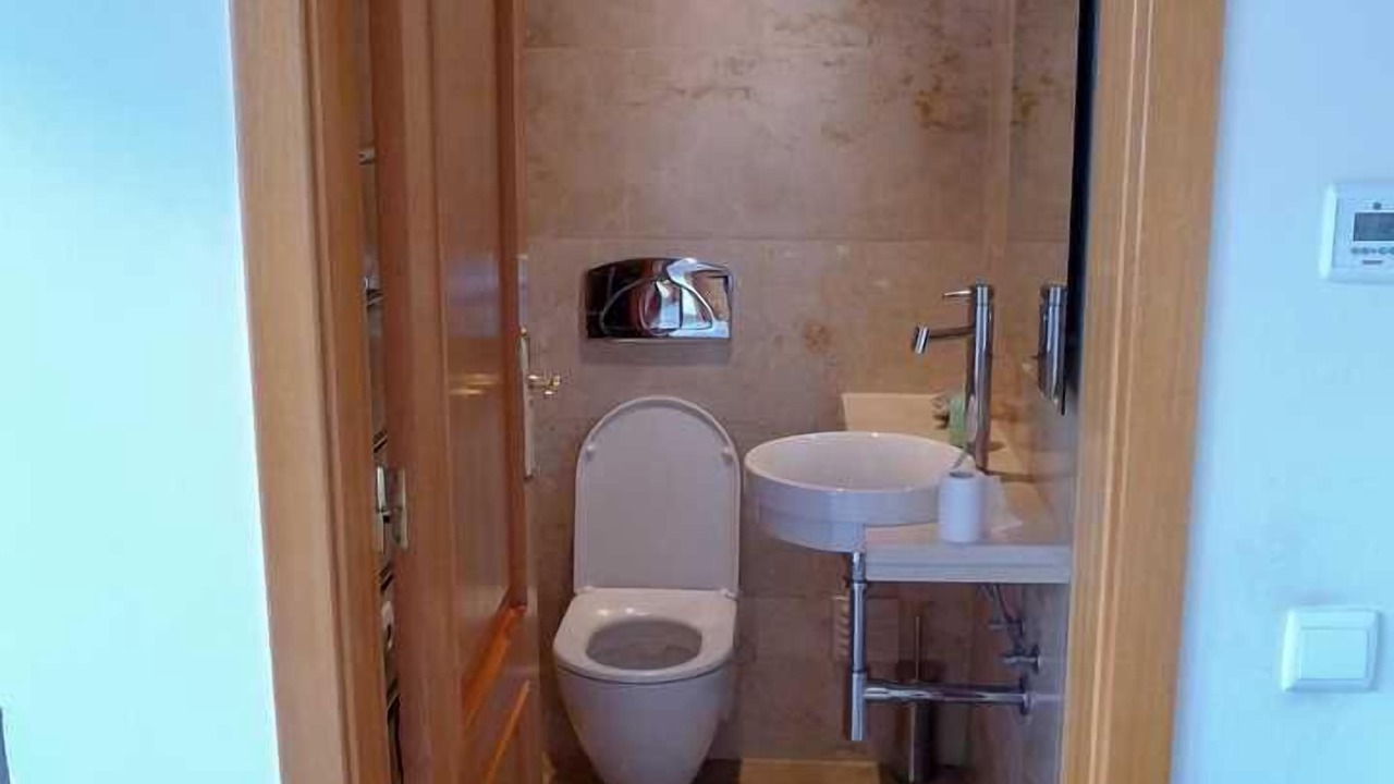 Photo of Bathroom in Quarteira