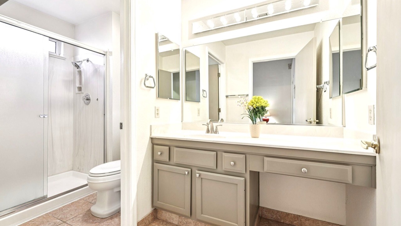 Photo of Bathroom in Summerlin