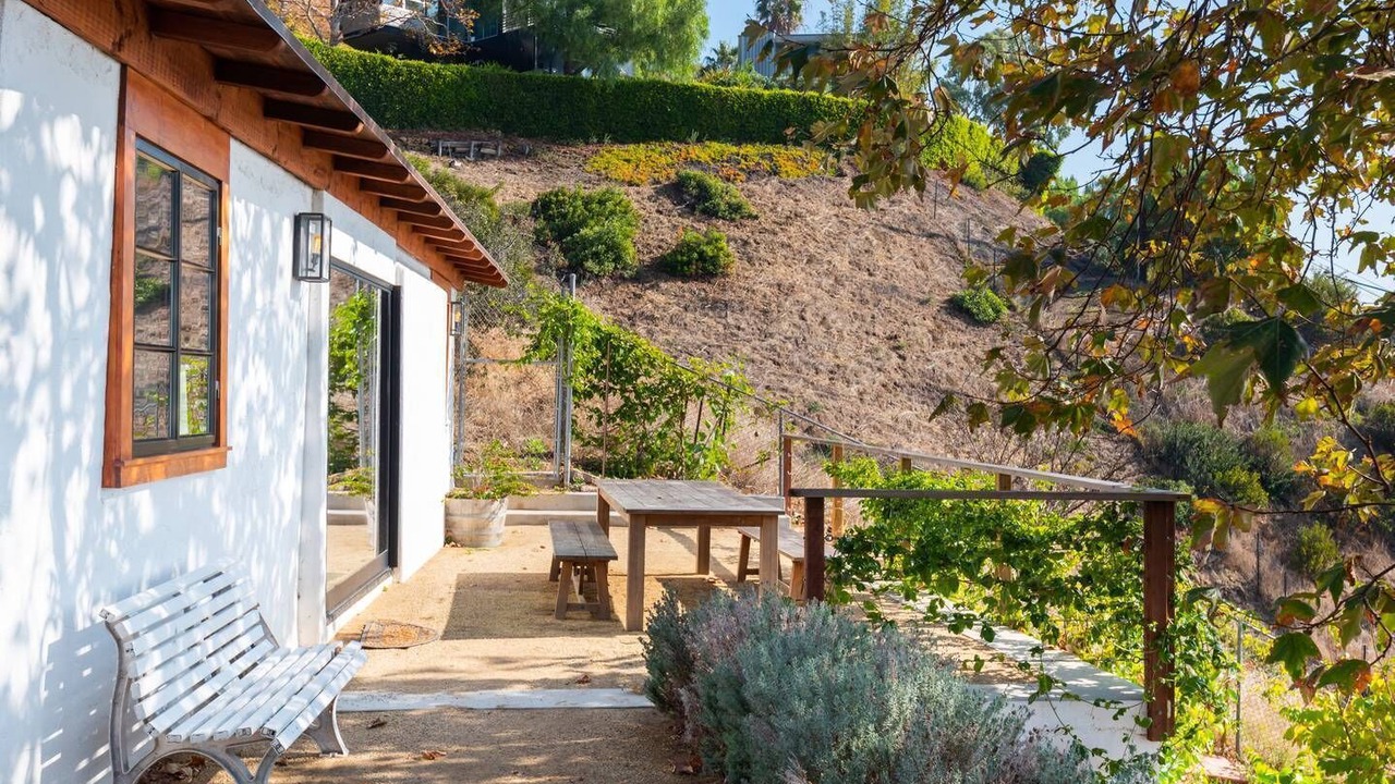 Photo of Outdoor in Eastern Malibu