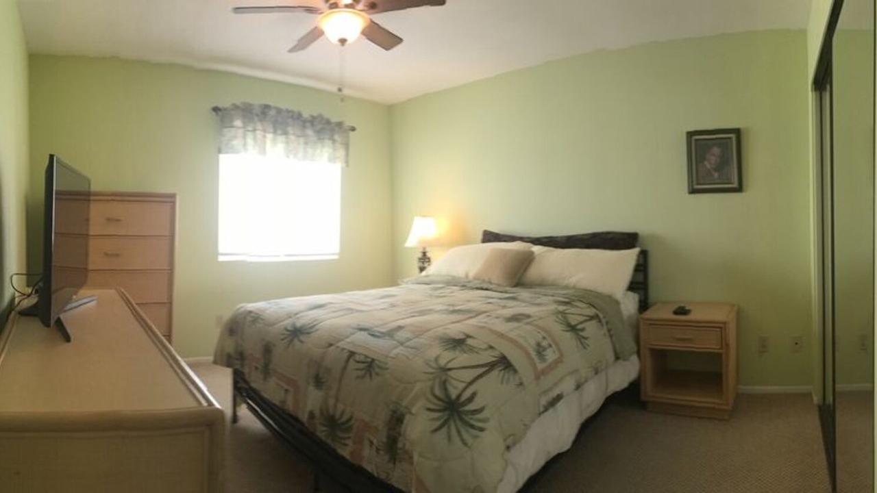 Photo of Bedroom in La Quinta Cove