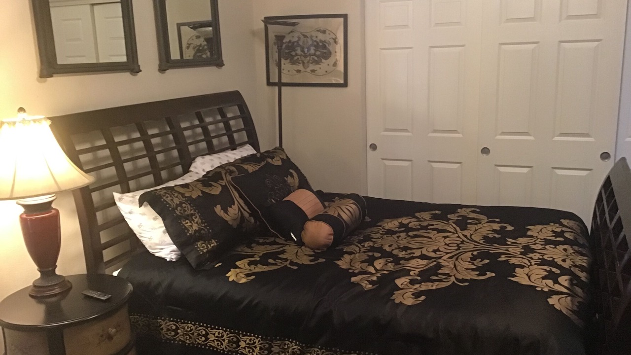 Photo of Bedroom in West University