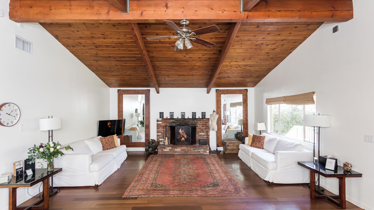 Photo of Livingroom in Julian