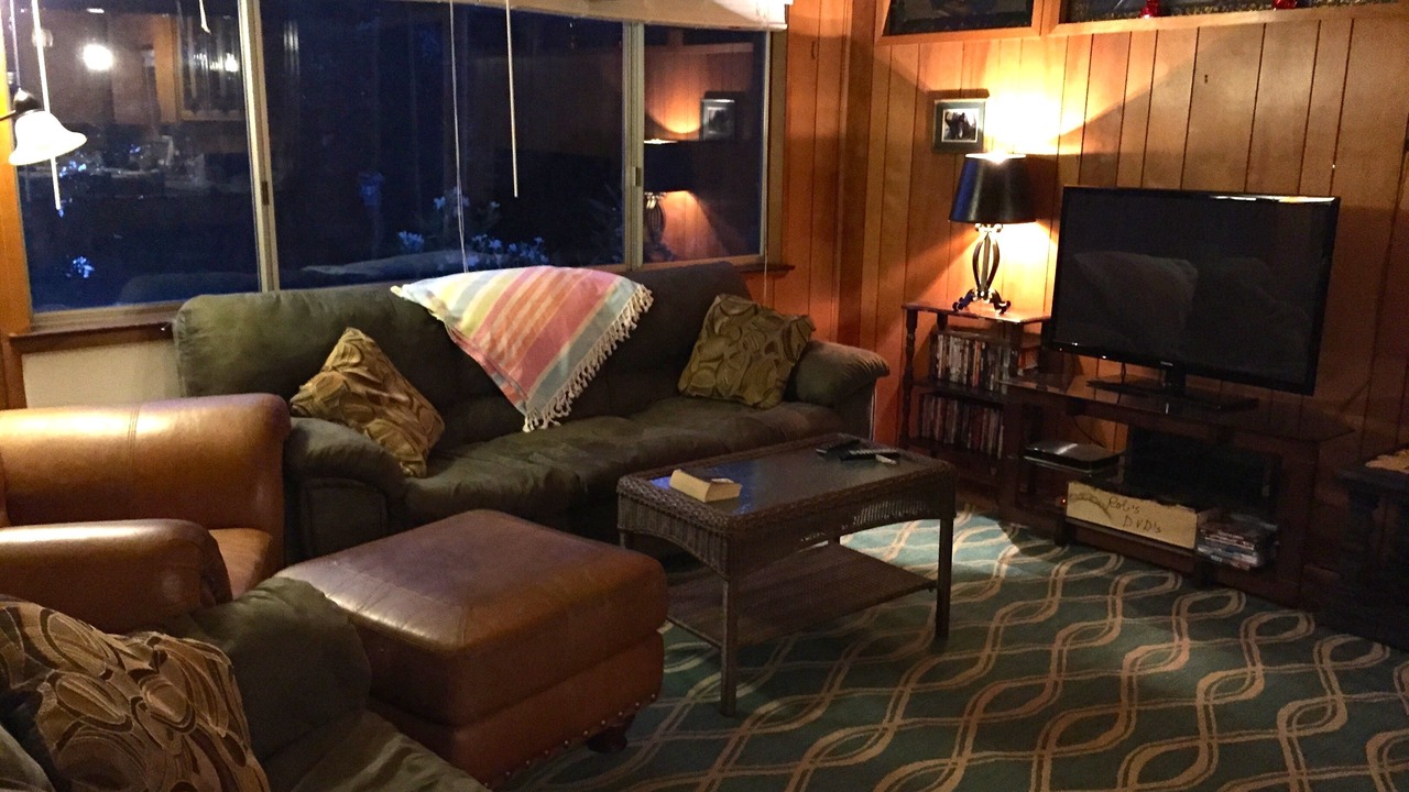 Photo of Livingroom in Jamestown