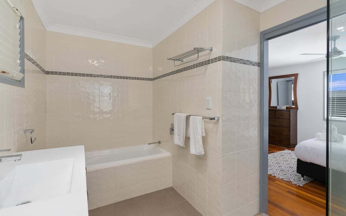 Photo of Bathroom in Banksia Beach