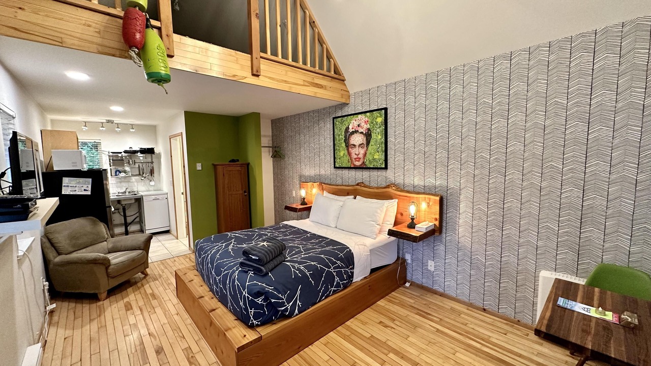 Photo of Bedroom in Ucluelet