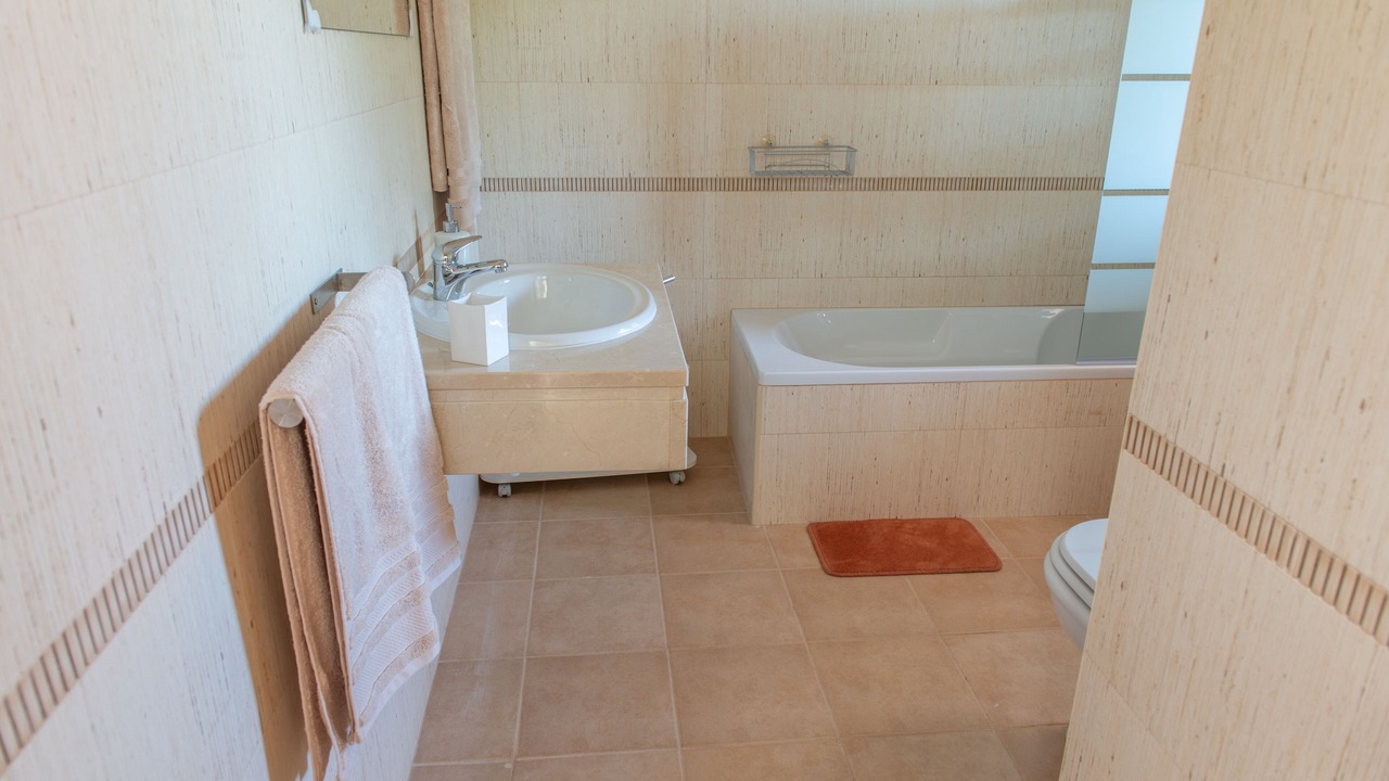 Photo of Bathroom in Ervedal da Beira