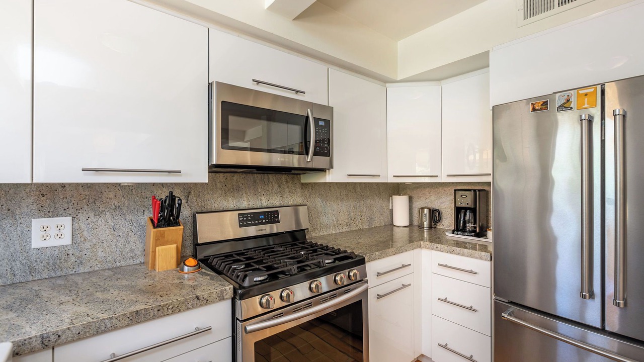 Photo of Kitchen in Tahquitz River Estates