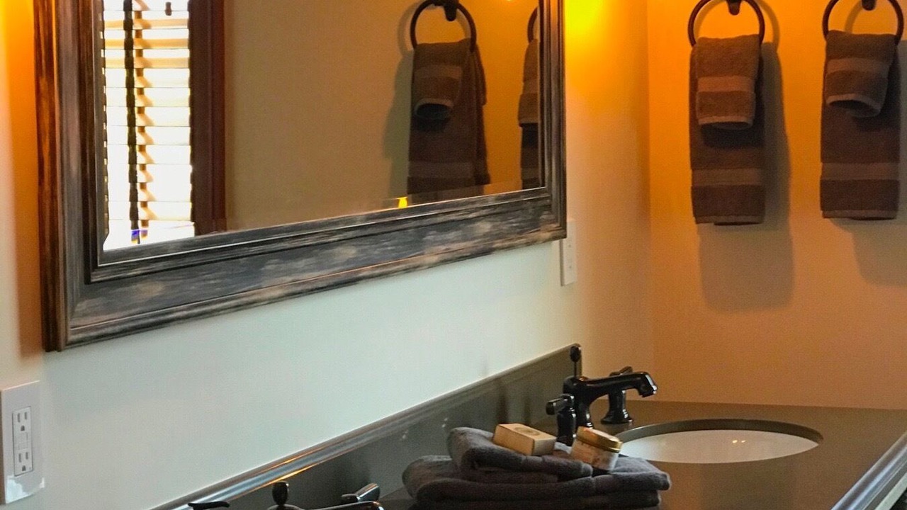 Photo of Bathroom in Los Alamos