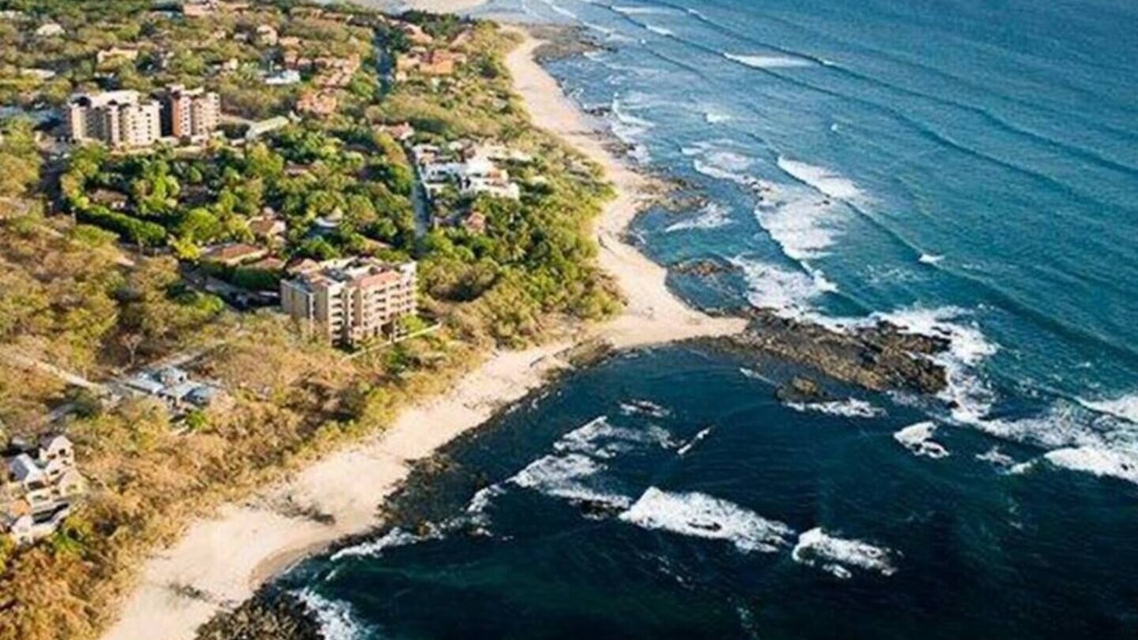 Photo of Others in Playa Langosta