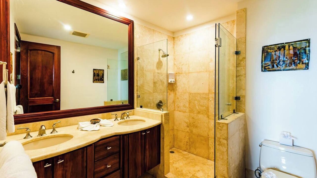 Photo of Bathroom in Playa Langosta