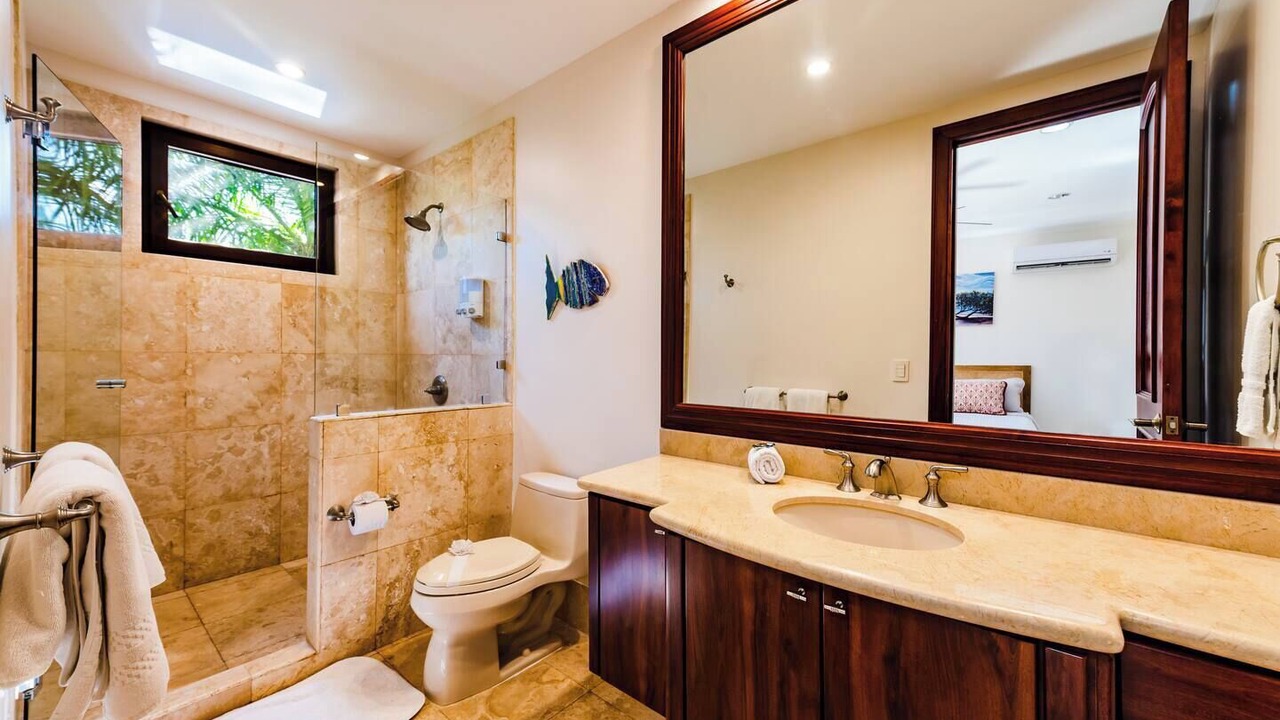 Photo of Bathroom in Playa Langosta
