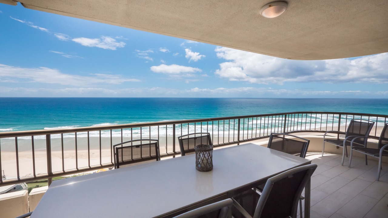 Photo of Patio Balcony in Main Beach