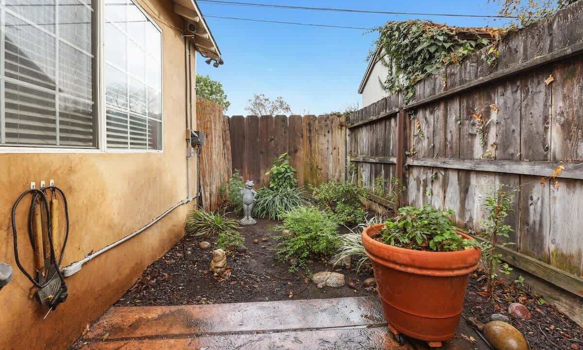 Photo of Outdoor in Visalia
