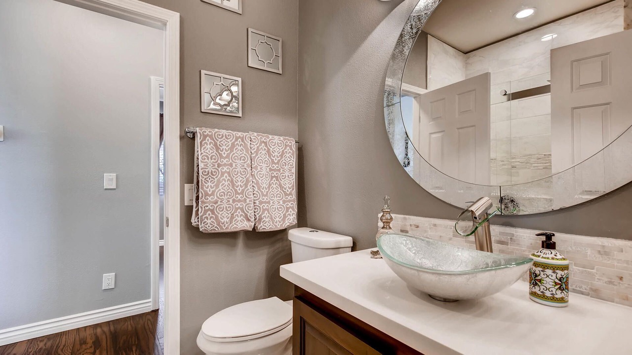 Photo of Bathroom in Summerlin